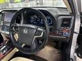 2014 Toyota Crown Hybrid