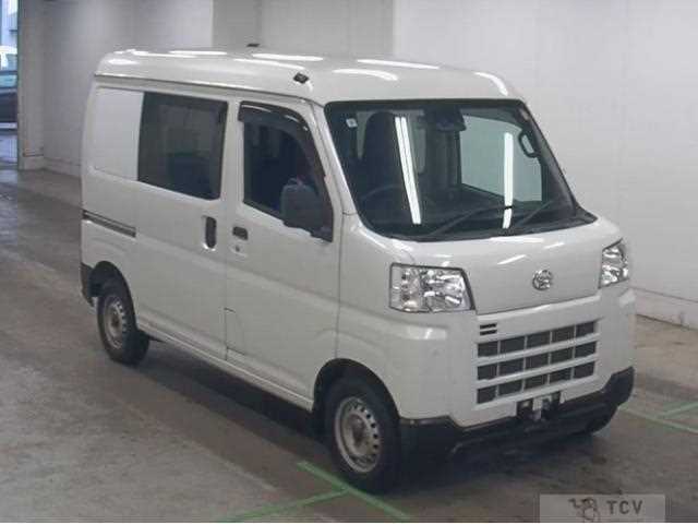 2022 Daihatsu Hijet Cargo