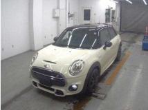 2018 BMW MINI