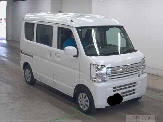 2025 Suzuki Every