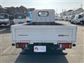 2016 Isuzu Elf Truck