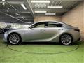 2021 Lexus IS