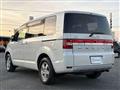 2016 Mitsubishi Delica D5