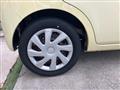 2011 Daihatsu Tanto