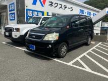 2007 Toyota Noah