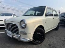 2001 Daihatsu Miragino