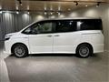 2020 Toyota Voxy