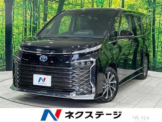 2022 Toyota Voxy
