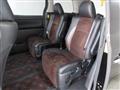 2013 Toyota Alphard G