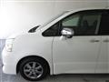 2010 Toyota Voxy