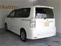 2010 Toyota Voxy