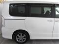2010 Toyota Voxy