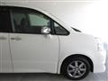 2010 Toyota Voxy