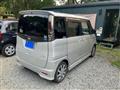 2009 Nissan ROOX