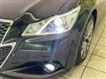 2013 Toyota Crown Hybrid