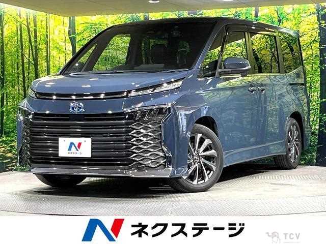 2022 Toyota Voxy