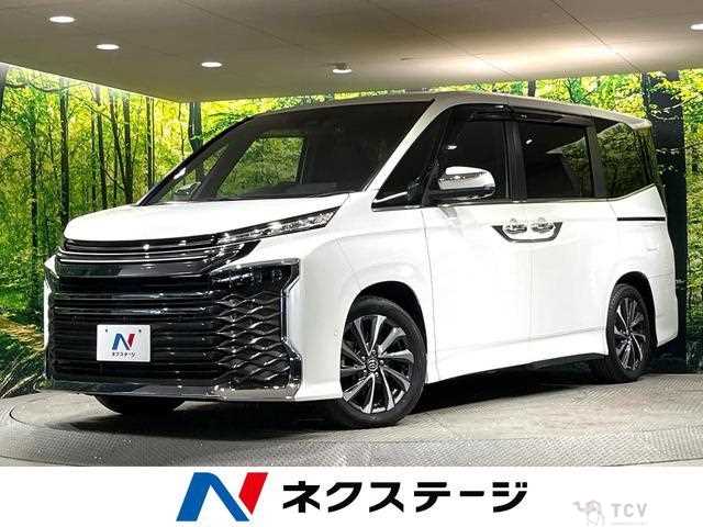 2023 Toyota Voxy