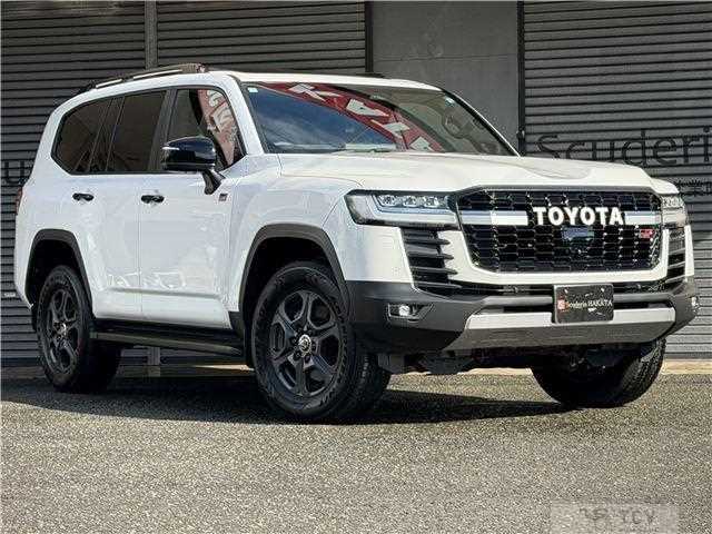 2025 Toyota Land Cruiser