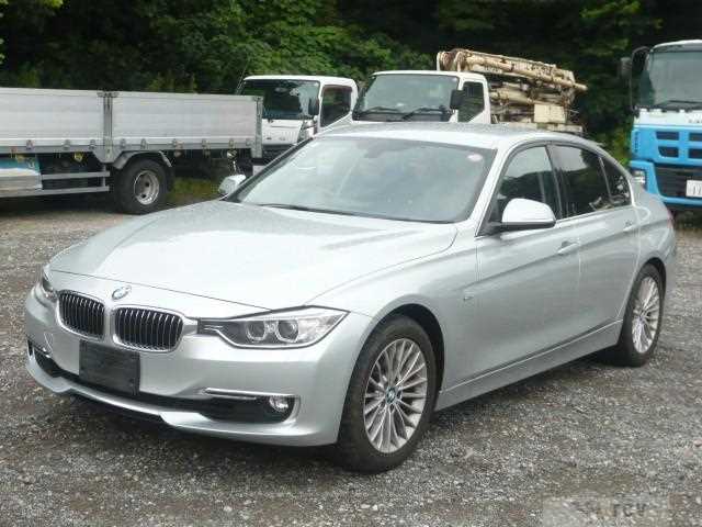 2013 BMW 3 Series