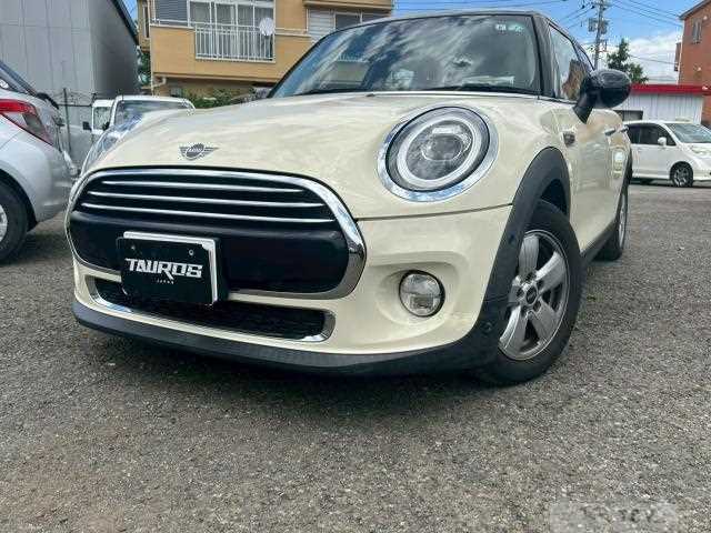 2020 BMW MINI