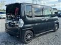 2015 Daihatsu Tanto