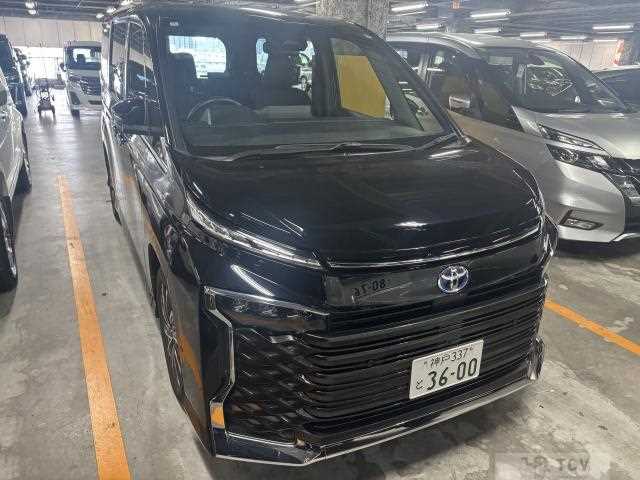 2024 Toyota Voxy
