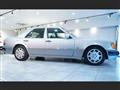 1992 Mercedes-Benz Midium Class