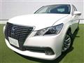 2013 Toyota Crown Hybrid
