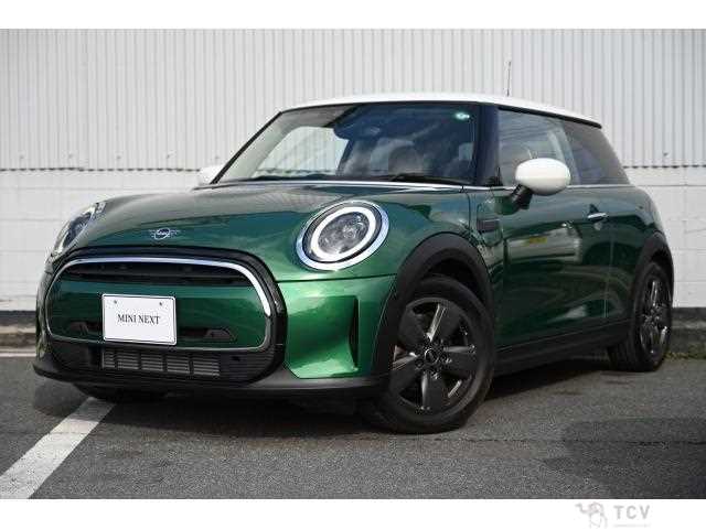 2022 BMW MINI