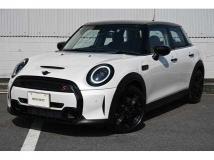 2023 BMW MINI
