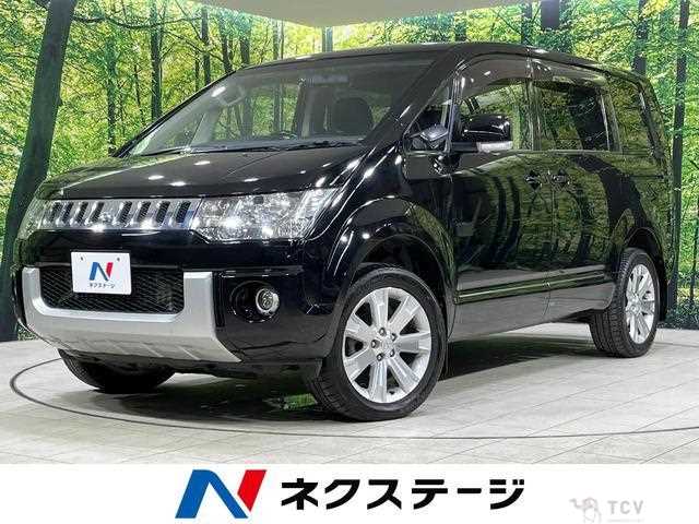 2016 Mitsubishi Delica D5