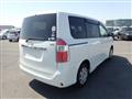 2007 Toyota Noah