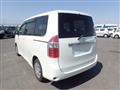 2007 Toyota Noah