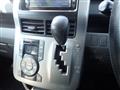 2007 Toyota Noah