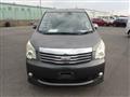 2012 Toyota Noah