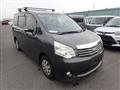 2013 Toyota Noah