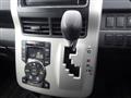 2013 Toyota Noah