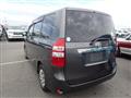 2011 Toyota Noah