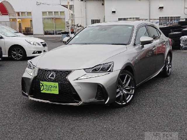 2017 Lexus IS