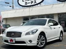 2011 Nissan Fuga