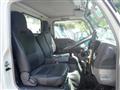 2009 Isuzu Elf Truck