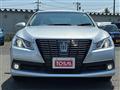 2015 Toyota Crown