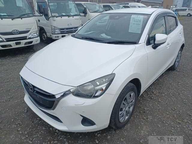 2019 Mazda Demio