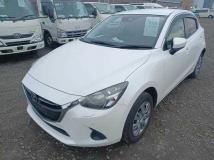 2019 Mazda Demio