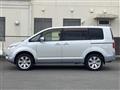 2016 Mitsubishi Delica D5