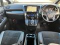 2017 Toyota Alphard G