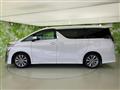 2022 Toyota Vellfire