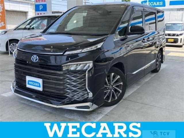 2022 Toyota Voxy