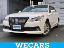 2013 Toyota Crown Hybrid