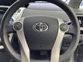 2013 Toyota PRIUS α